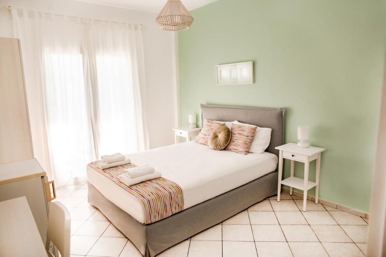 Filia Rooms & Apartments Áji Apóstoli Eksteriør bilde