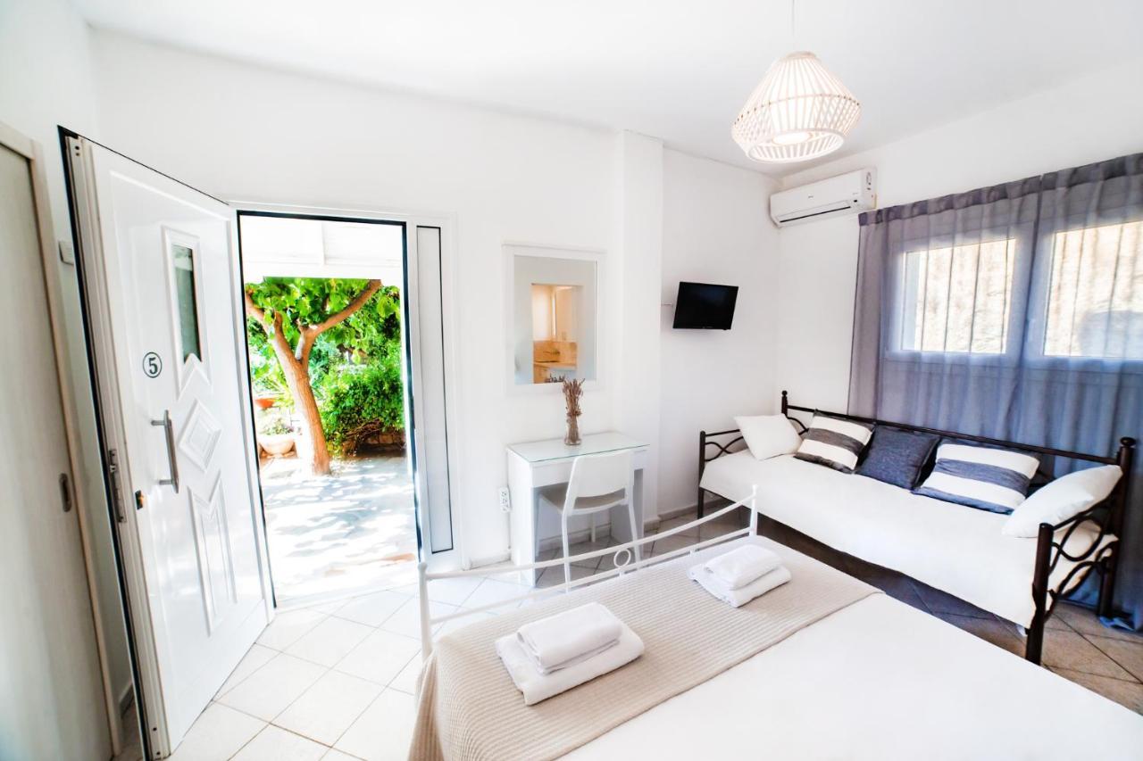 Filia Rooms & Apartments Áji Apóstoli Eksteriør bilde